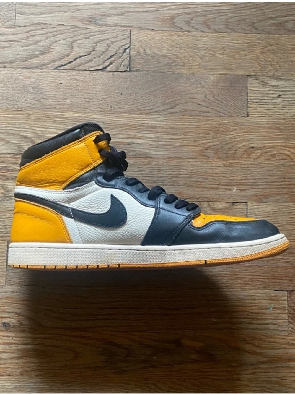 Nike Air Jordan 1 Retro High OG Taxi Yellow Toe 555088-711 Men's Size 14